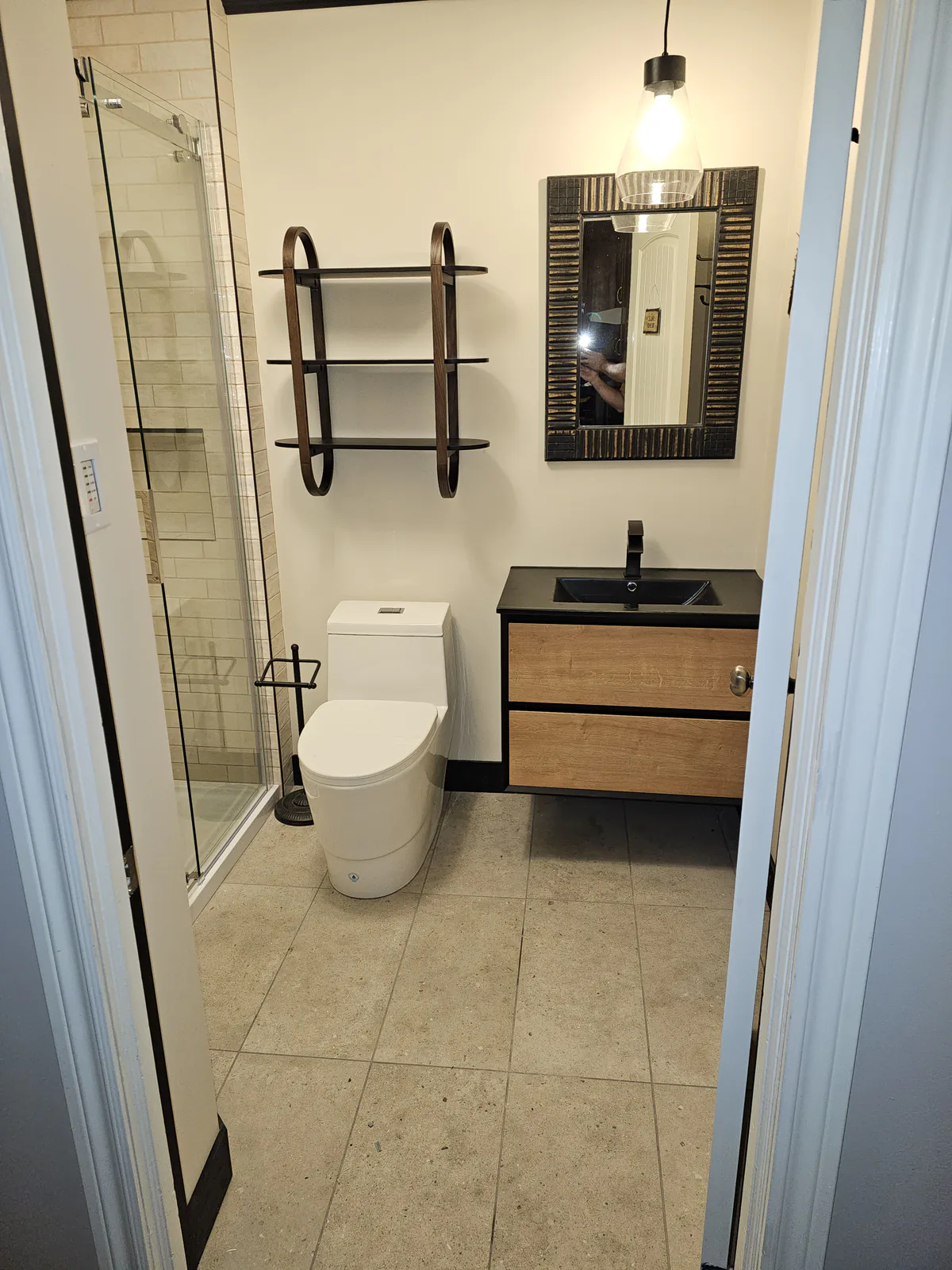 Salle de bain, projet conçu avec Élévation studio design